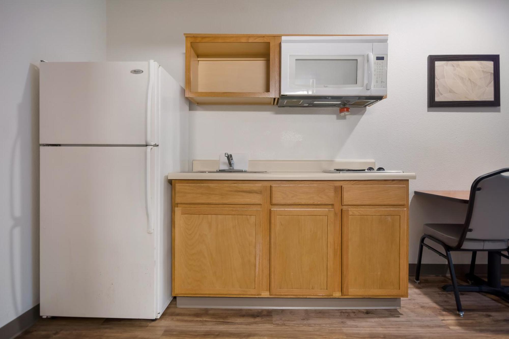 WoodSpring Suites Greenville Central Eksteriør billede