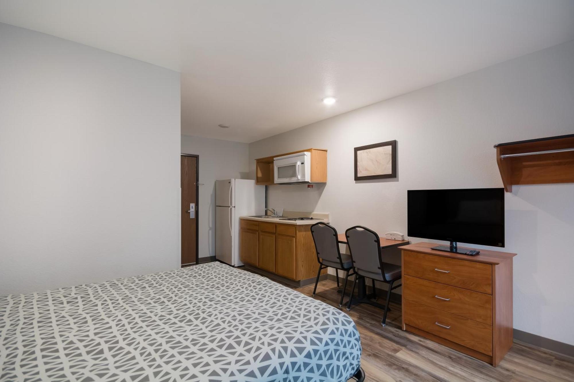 WoodSpring Suites Greenville Central Eksteriør billede