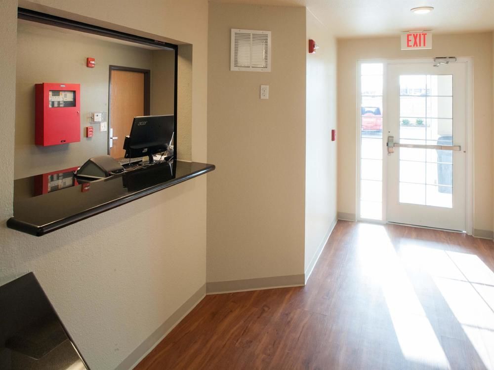 WoodSpring Suites Greenville Central Eksteriør billede