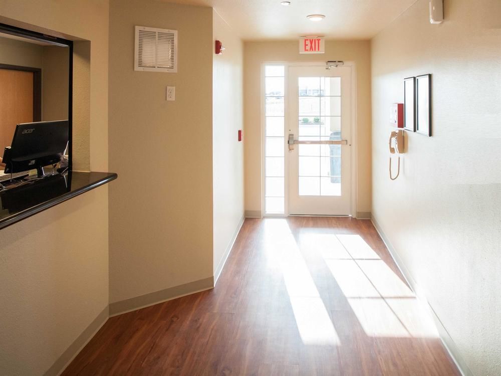 WoodSpring Suites Greenville Central Eksteriør billede